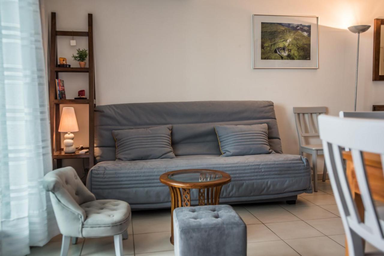 Appartement Le Paille En Queue Saint Pierre Exterior foto